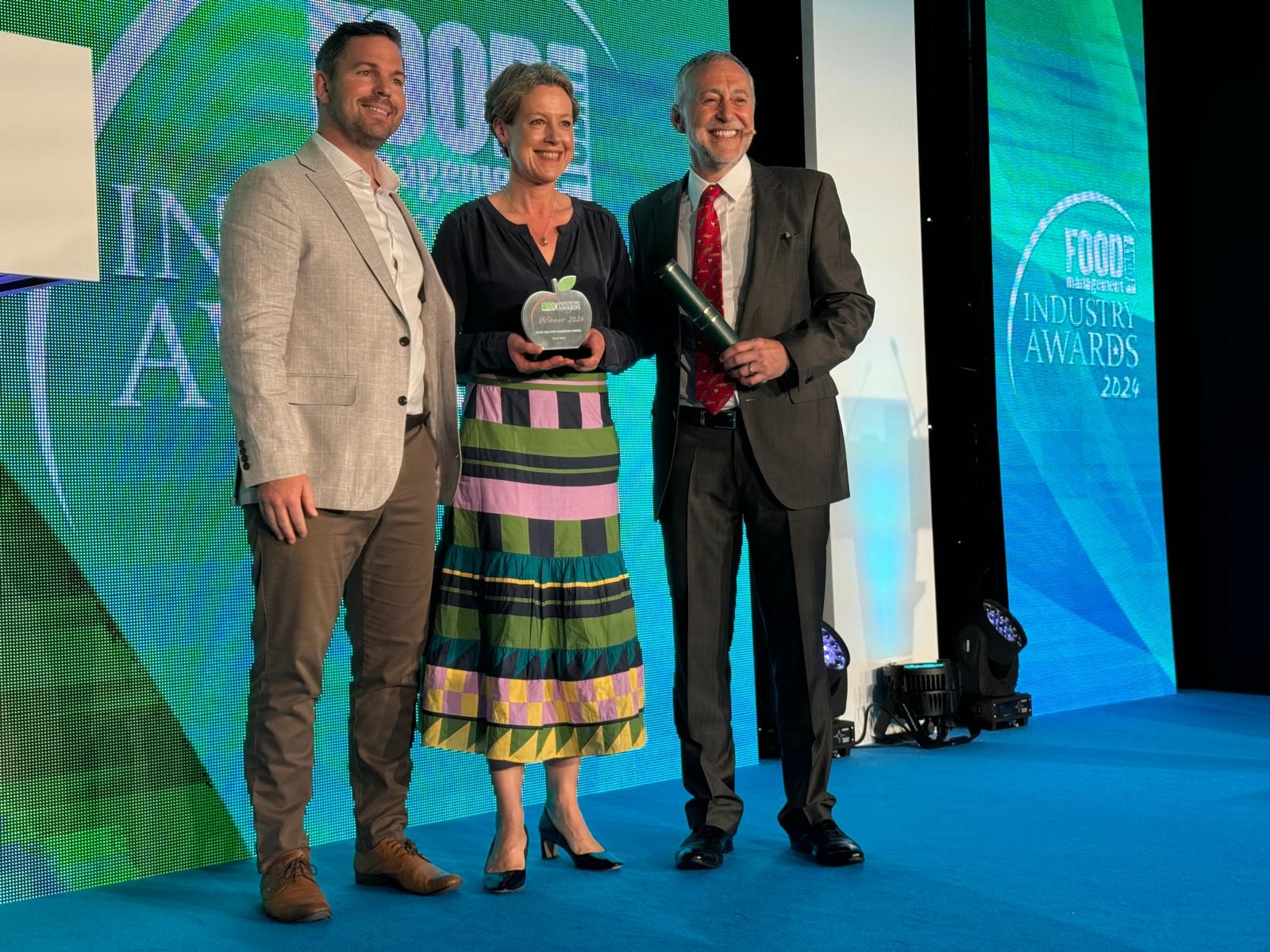 Karen Betts OBE wins prestigious Food Industry Champion Award at FMT ...